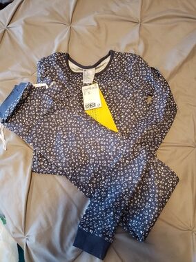 H&M Snug Fit PJs, Size 13 Years (Fits 10/12)